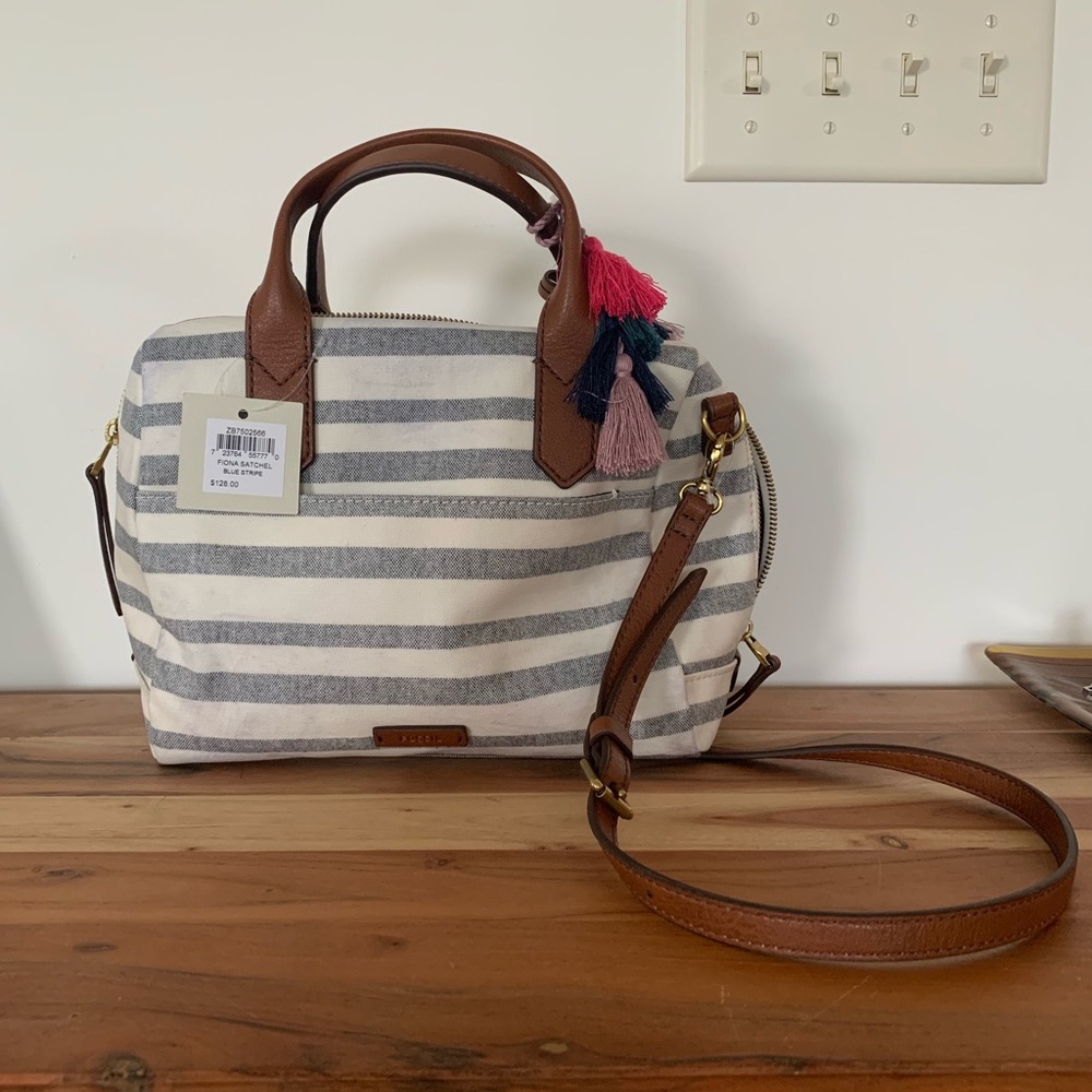 NWT Fossil purse